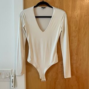 Express Cream Long-Sleeve V-Neck Bodysuit